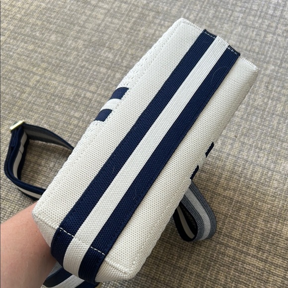NWOT Rothy’s purse Stylish White and Blue Women's Bag - Picture 5 of 6